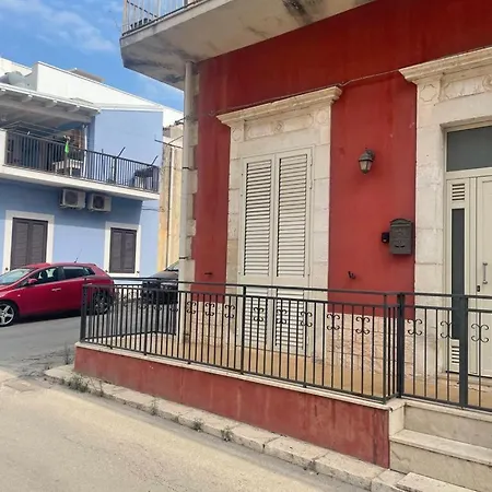 Casa Vacanze Xenia Pozzallo Exterior photo